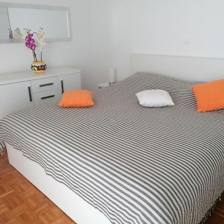 Apartman Petra 普拉 外观 照片