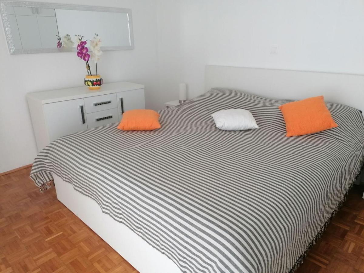 Apartman Petra 普拉 外观 照片